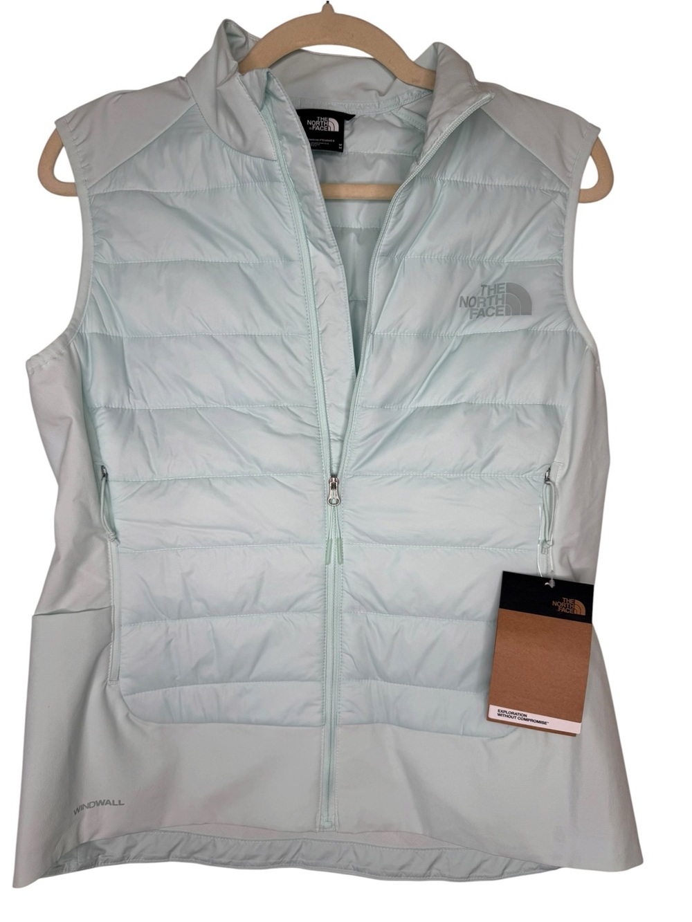 NWT ✨ The North Face Women’s Light Mint Insulated Vest Sz Medium $120